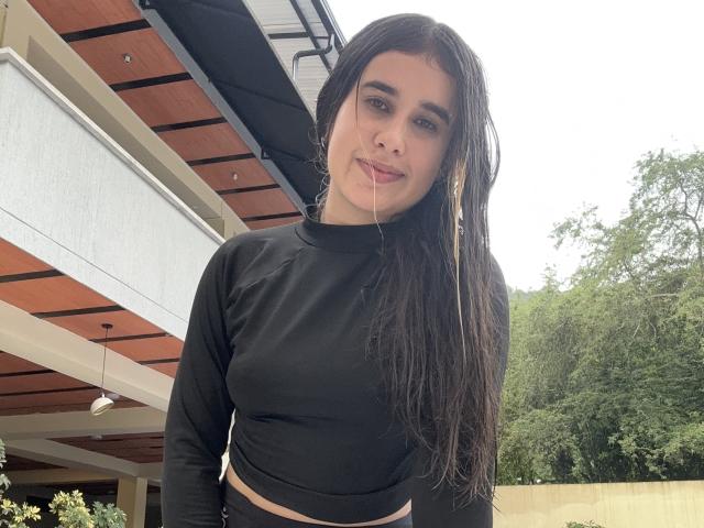 KatieDesirX - Live Sex Cam - 28939667