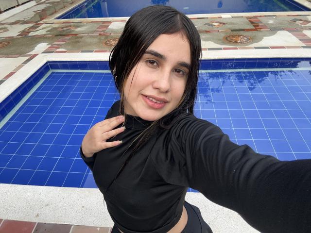 KatieDesirX - Live Sex Cam - 28939676