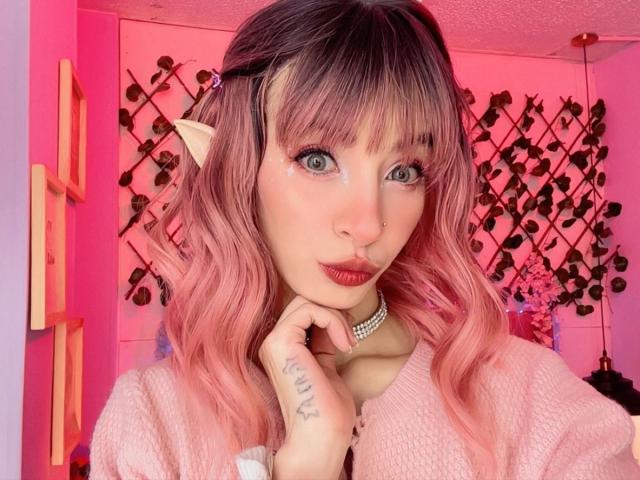 LaurenEvie69 - Live Sex Cam - 28942640