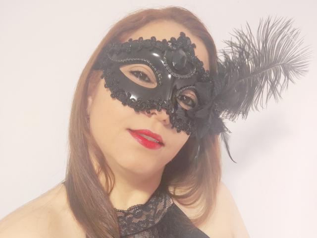 AmeliaWilson - Live Sex Cam - 28945295