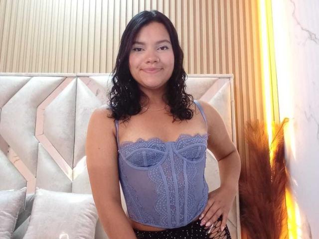 AntonellaSkyy - Live sexe cam - 28945787