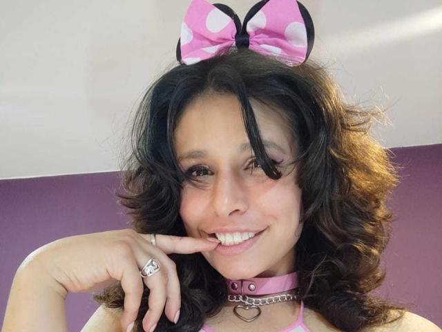 SarahWelinton - Sexe cam en vivo - 28947905