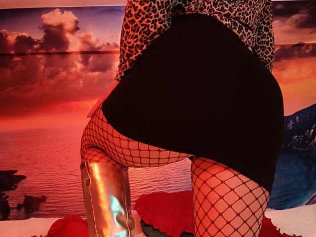 AmberSunshine - Live Sex Cam - 28949465