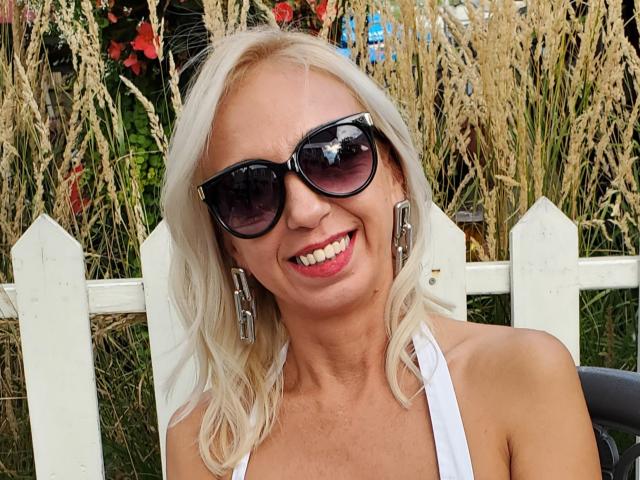 LunaBriella - сексуальная веб-камера в реальном времени - 28951052