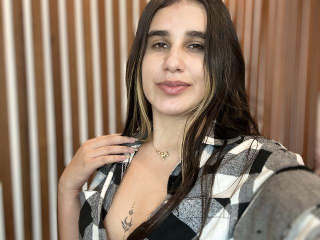 KatieDesirX - Live Sex Cam - 28951187