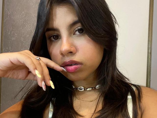 CelesteMorel - פורנו בשידור חי ומצלמת סקס - 28951769