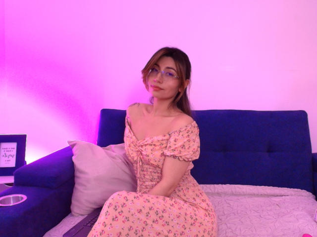 SeleneLeon - Live sex cam - 28952936
