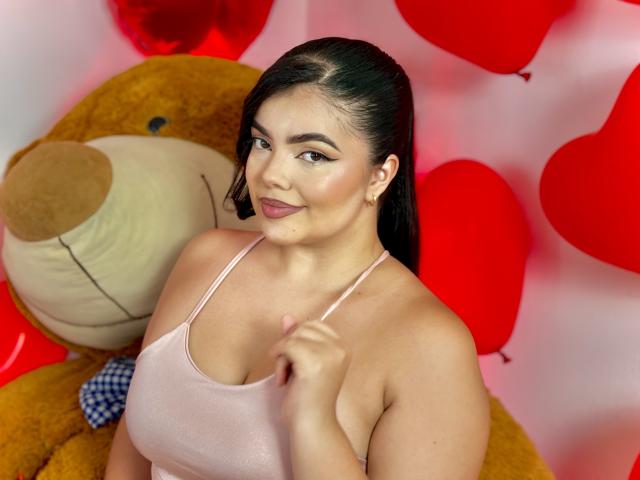LaraJames - Live sex cam - 28955654
