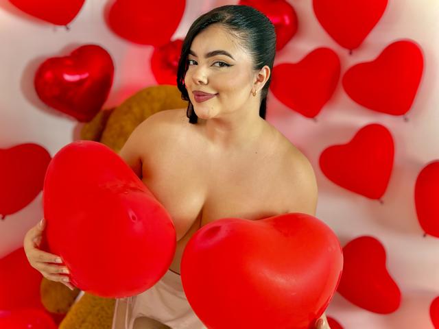 LaraJames - Live sex cam - 28955729