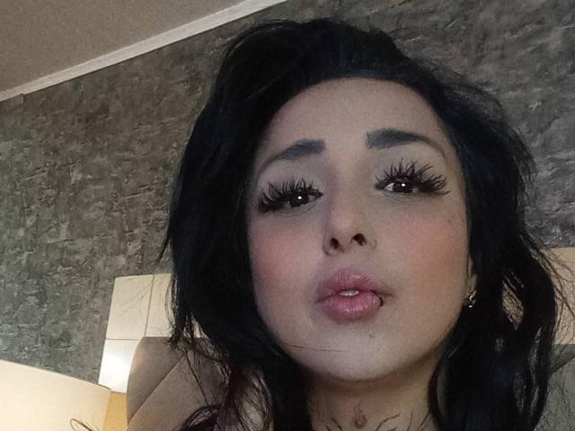 IsaabellaRusso - Live porn &amp; sex cam - 28957325