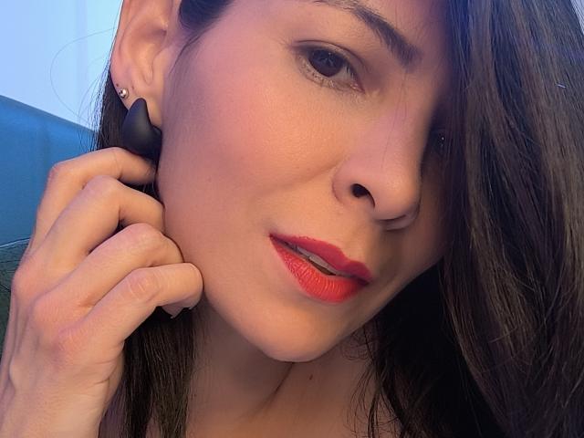 EliseBell - Live porn &amp; sex cam - 28957943