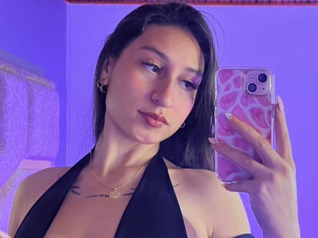 MaddyCarina - Live porn &amp; sex cam - 28959791