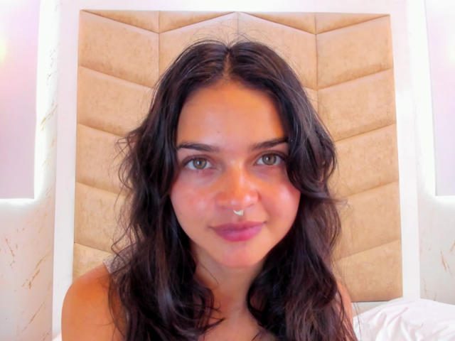 LucyySky - Live sex cam - 28961174