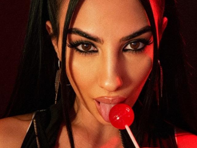 BrunetteBabe69 - Live sex cam - 28962098