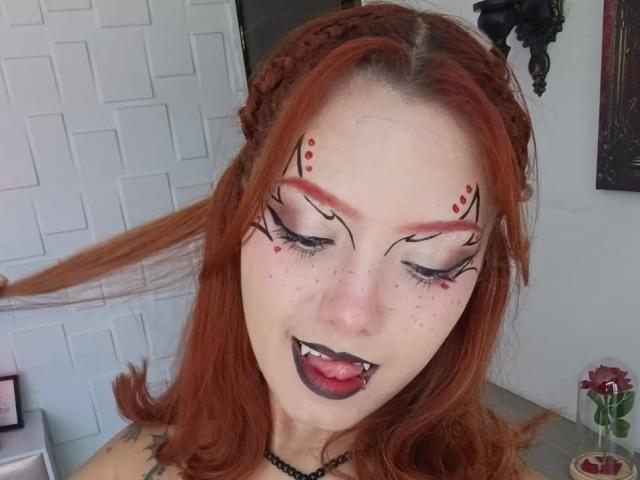 EmmaThomsonn - Live sexe cam - 28962107