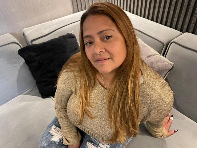 MonzerratBoyer - Live porn &amp; sex cam - 28962371