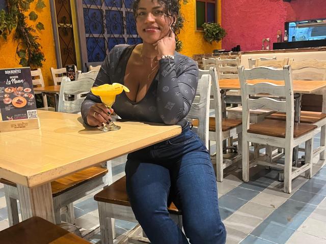 IvannaDuran - Sexe cam en vivo - 28969805