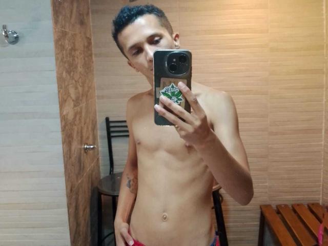 NickHotX - Sexe cam en vivo - 28970213