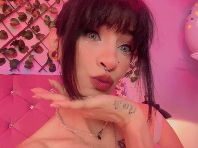 LaurenEvie69 - Live sex cam - 28974041