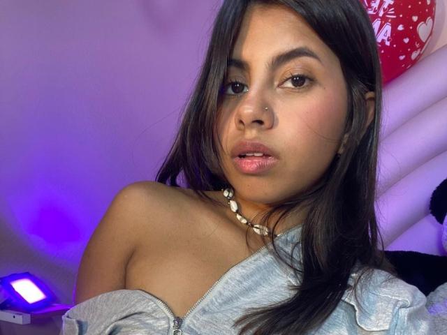 CelesteMorel - פורנו בשידור חי ומצלמת סקס - 28980929