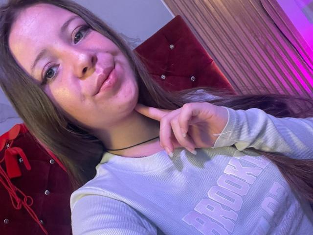 GraceRedMiller - פורנו בשידור חי ומצלמת סקס - 28985012