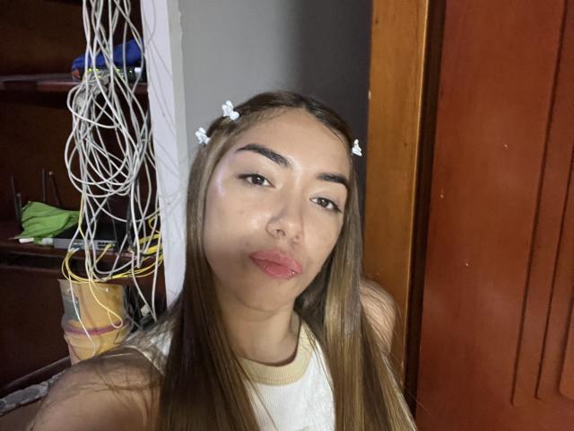 SharonKlart - Sexe cam en vivo - 28991996