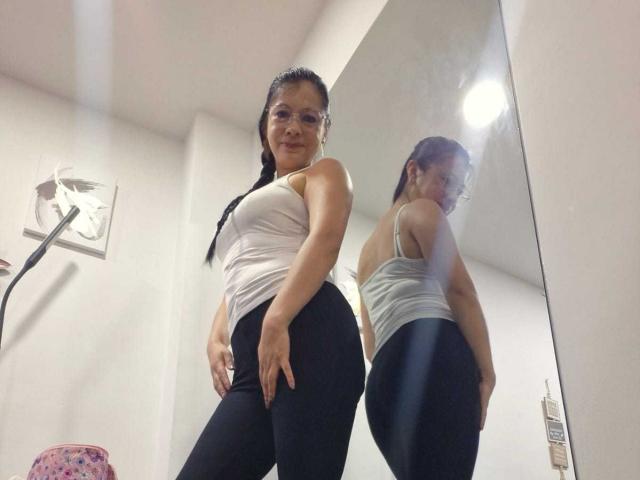 MelissaBaud - Live porn &amp; sex cam - 28992299