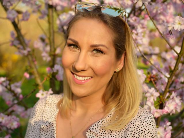 Simone29-hot - Live porn &amp; sex cam - 28993493
