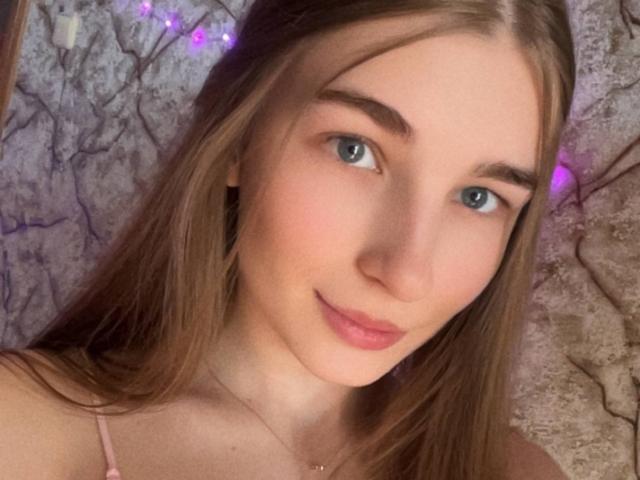 UBabyGilly - Live porn &amp; sex cam - 28994510