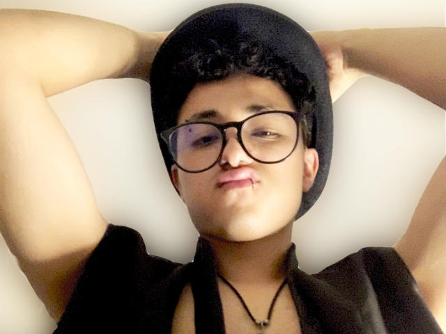 AdoniBaskerville - Sexe cam en vivo - 28995542