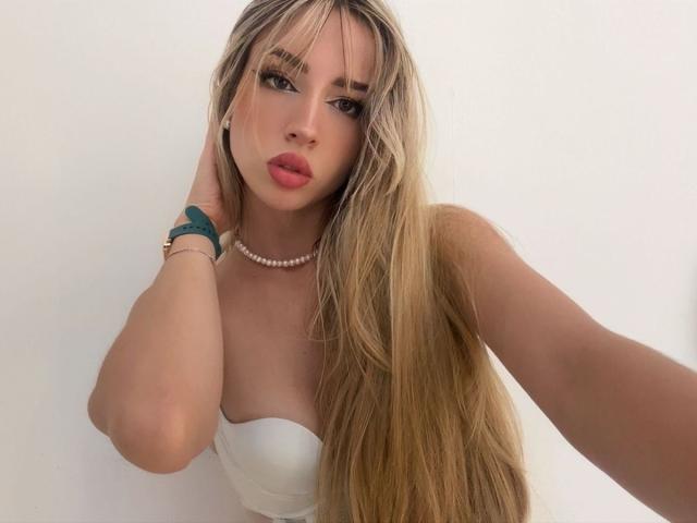 AmeliaCollins - Sexe cam en vivo - 28997696
