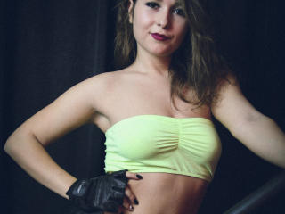 BubblyStorm - chat online xXx with a being from Europe 18+ teen woman 