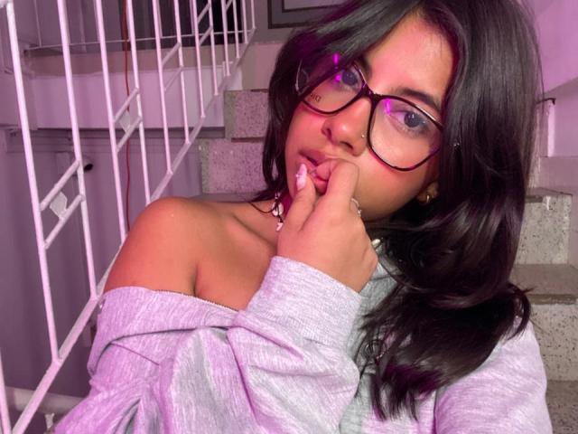 CelesteMorel - Live sexe cam - 29001113