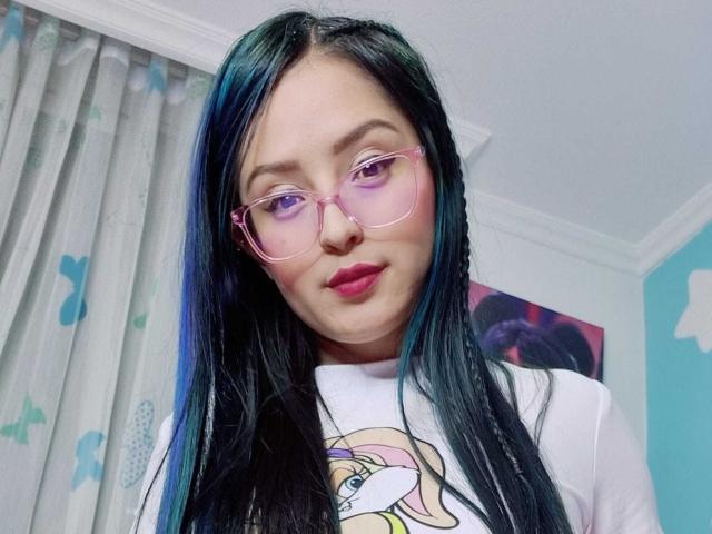 SofiiaThooner - Live Sex Cam - 29003336