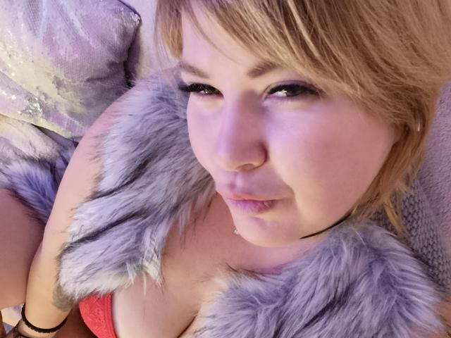 CurlyDreams - сексуальная веб-камера в реальном времени - 29003360