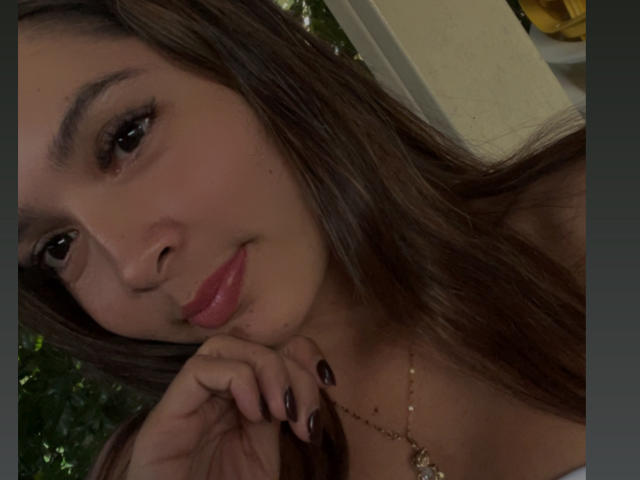 Gabrielafoxxy - Live Sex Cam - 29006828