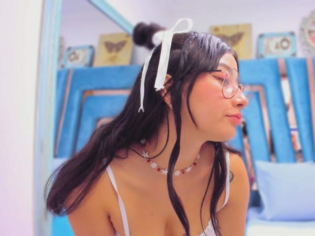 Genesiss - Live sex cam - 29008307