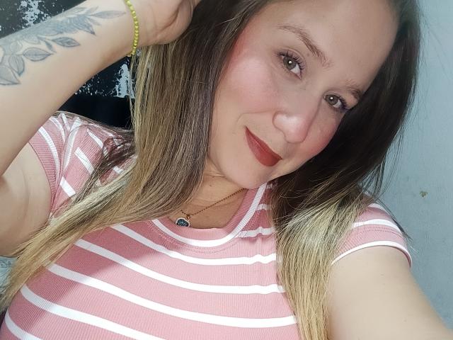 AlexaHotSeins - Live Sex Cam - 29009306