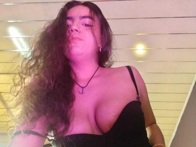 MiaBrooklyn - Sexe cam en vivo - 29010896