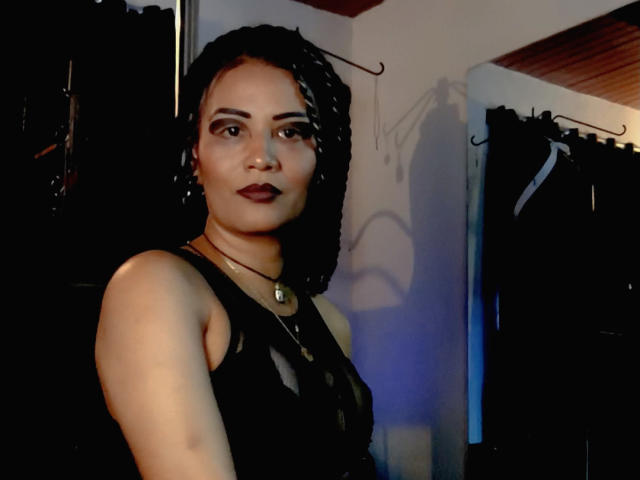 DivaMarie - Live porn &amp; sex cam - 29015390