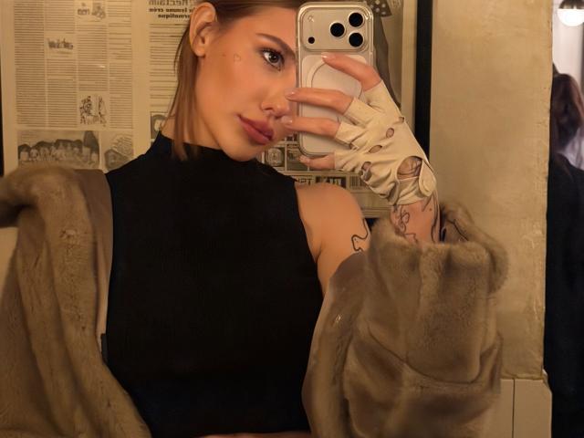 SensualMila - Live porn &amp; sex cam - 29015735