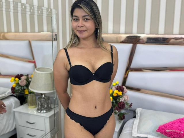 CarlyHamilton - Live porn &amp; sex cam - 29018759