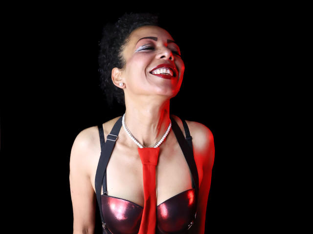 BrendaLive - Live sexe cam - 29019239