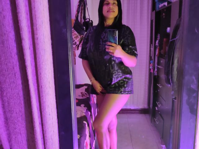 IvannaDuran - Sexe cam en vivo - 29020616