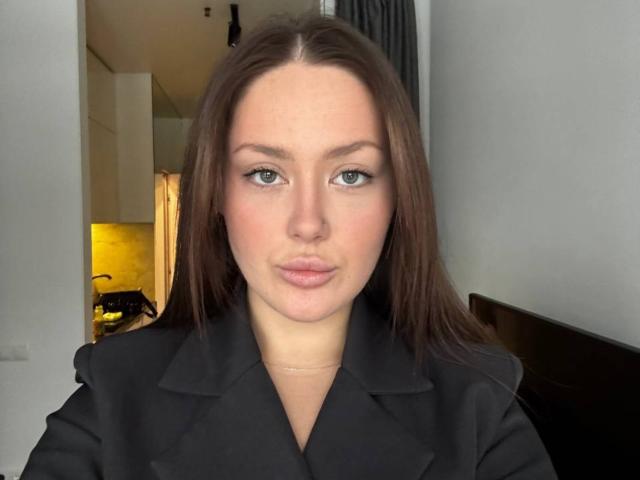 ElwandaKiehne - Live porn &amp; sex cam - 29021096