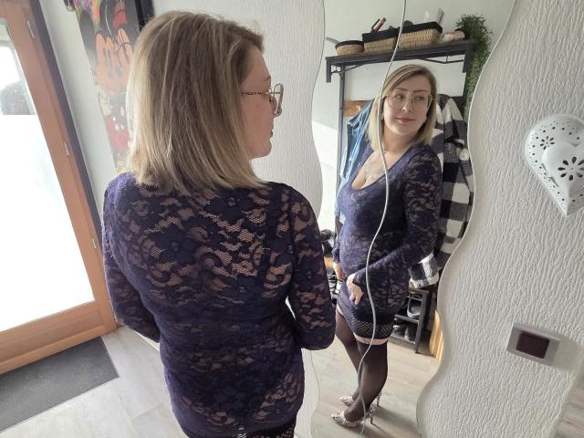 AmandalaFrancaise - Live sexe cam - 29022893