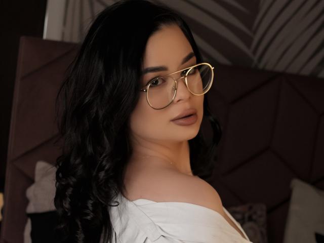 LoraIvone - Live porn &amp; sex cam - 29023241