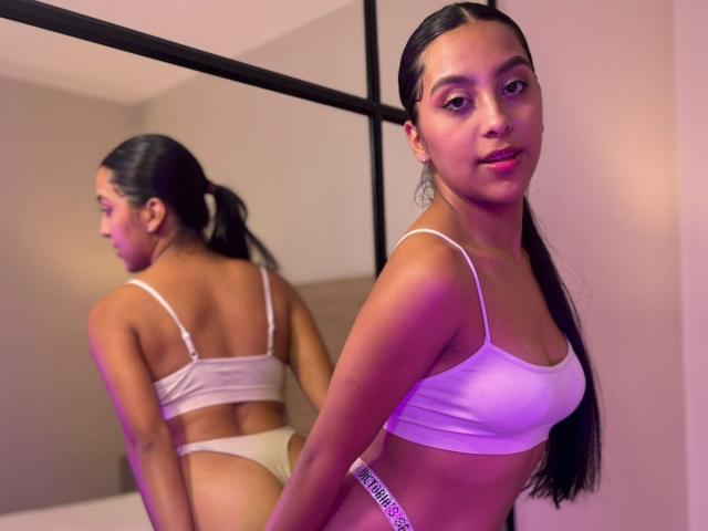 EmmaEstreilla - Sexe cam en vivo - 29026235