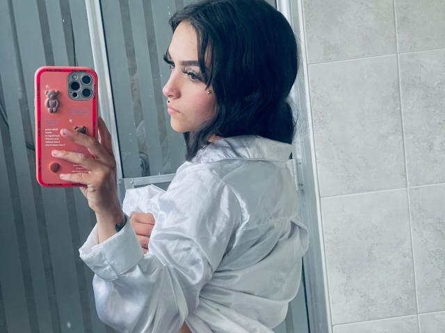 MarietteJones - Live Sex Cam - 29031425