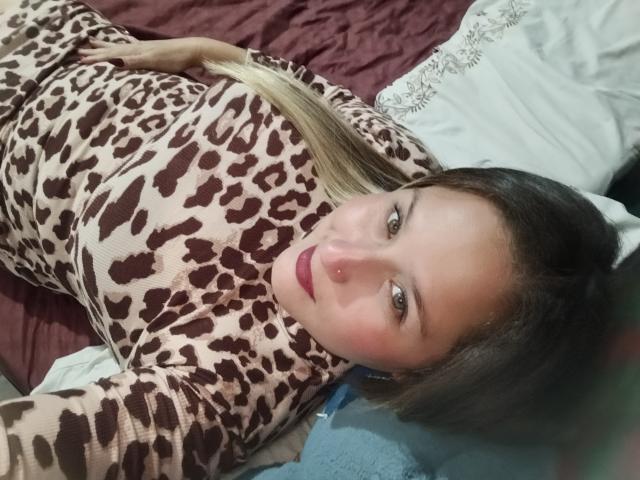 AlexaHotSeins - Live porn &amp; sex cam - 29032394
